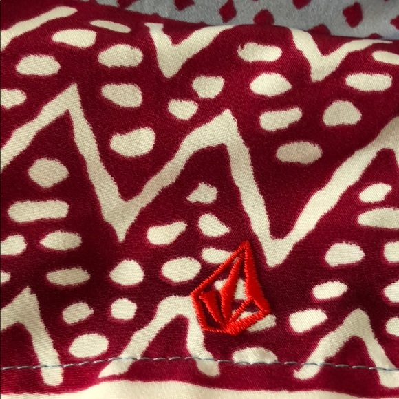 Volcom Romper 🤙🏼 - Picture 2 of 4